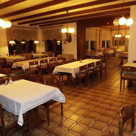 Hotel Garni Zum Reinhardswald Gewissenruh Εξωτερικό φωτογραφία