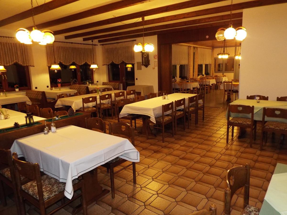 Hotel Garni Zum Reinhardswald Gewissenruh Εξωτερικό φωτογραφία